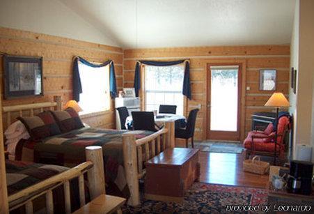 Bad Rock Bed And Breakfast Inn Columbia Falls Rom bilde
